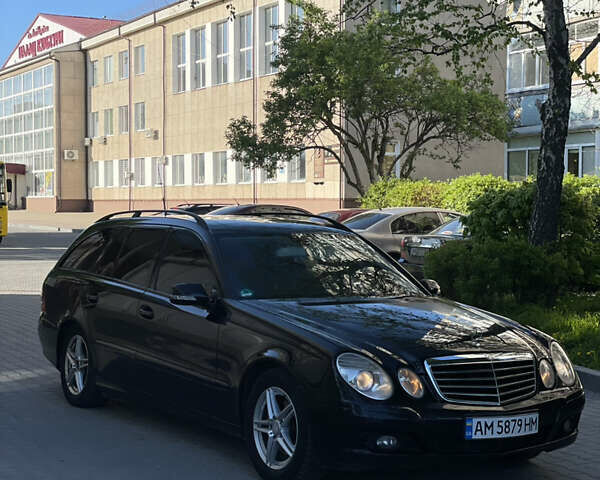 Черный Мерседес Е-Класс, объемом двигателя 2.15 л и пробегом 325 тыс. км за 6950 $, фото 2 на Automoto.ua
