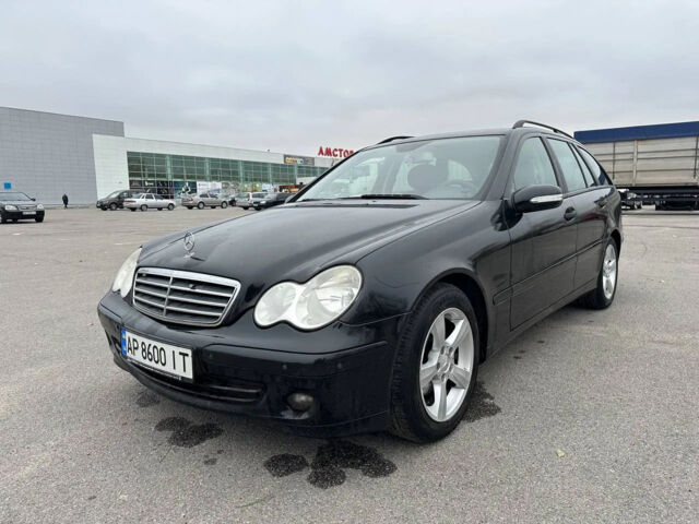 Черный Мерседес Е-Класс, объемом двигателя 2.1 л и пробегом 272 тыс. км за 5500 $, фото 3 на Automoto.ua