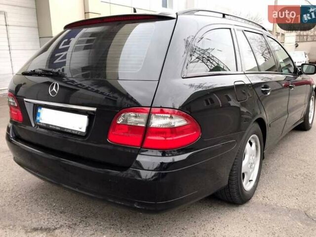Черный Мерседес Е-Класс, объемом двигателя 2.15 л и пробегом 330 тыс. км за 8200 $, фото 1 на Automoto.ua