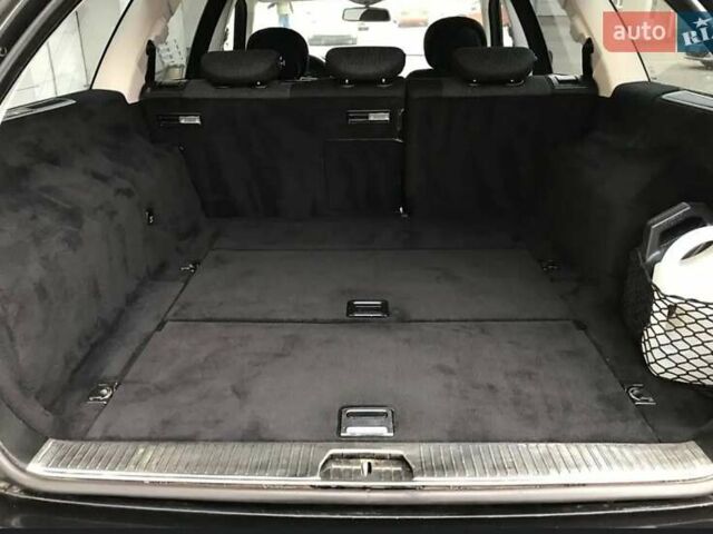 Черный Мерседес Е-Класс, объемом двигателя 2.15 л и пробегом 330 тыс. км за 8200 $, фото 14 на Automoto.ua