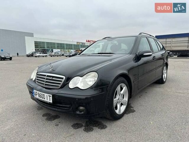 Черный Мерседес Е-Класс, объемом двигателя 2.1 л и пробегом 272 тыс. км за 5500 $, фото 6 на Automoto.ua