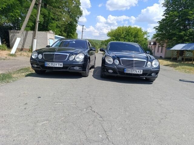 Черный Мерседес Е-Класс, объемом двигателя 2.1 л и пробегом 454 тыс. км за 7300 $, фото 7 на Automoto.ua
