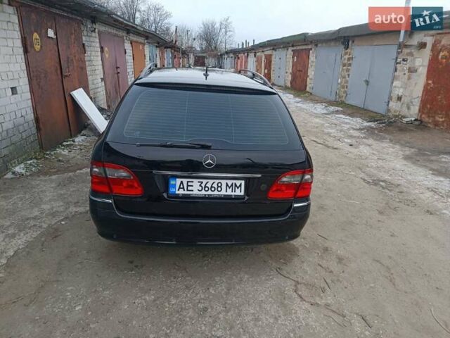 Черный Мерседес Е-Класс, объемом двигателя 0 л и пробегом 320 тыс. км за 8300 $, фото 6 на Automoto.ua