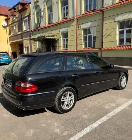 Чорний Мерседес Е-Клас, об'ємом двигуна 2.2 л та пробігом 305 тис. км за 7500 $, фото 3 на Automoto.ua