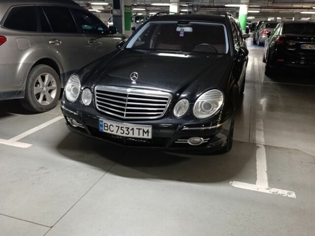 Черный Мерседес Е-Класс, объемом двигателя 2.1 л и пробегом 454 тыс. км за 7300 $, фото 6 на Automoto.ua