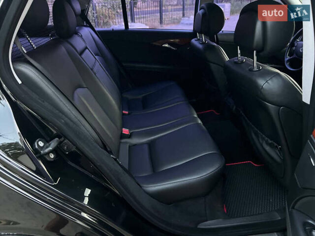 Чорний Мерседес Е-Клас, об'ємом двигуна 2.1 л та пробігом 236 тис. км за 7999 $, фото 15 на Automoto.ua