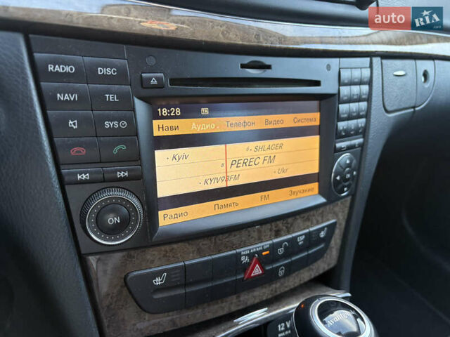 Чорний Мерседес Е-Клас, об'ємом двигуна 2.15 л та пробігом 357 тис. км за 10300 $, фото 26 на Automoto.ua