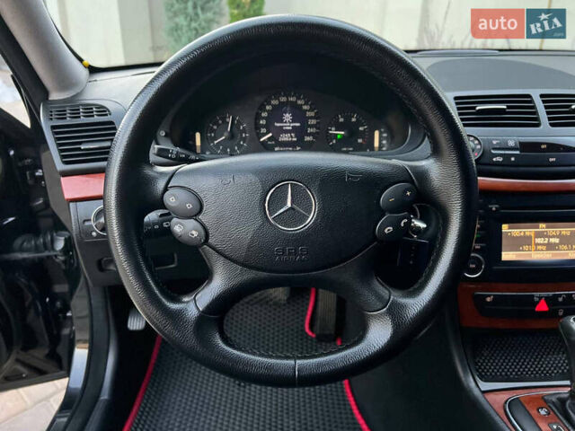 Чорний Мерседес Е-Клас, об'ємом двигуна 2.1 л та пробігом 236 тис. км за 7999 $, фото 28 на Automoto.ua