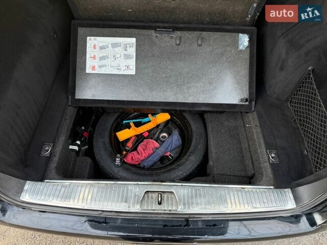 Чорний Мерседес Е-Клас, об'ємом двигуна 2.15 л та пробігом 437 тис. км за 7300 $, фото 23 на Automoto.ua