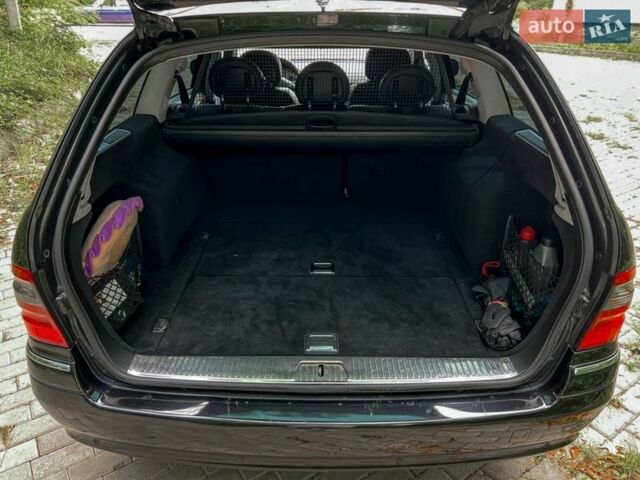 Чорний Мерседес Е-Клас, об'ємом двигуна 2.2 л та пробігом 390 тис. км за 8500 $, фото 14 на Automoto.ua