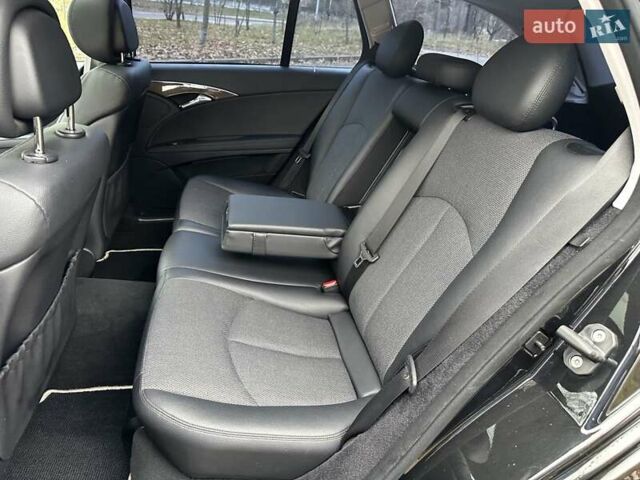 Черный Мерседес Е-Класс, объемом двигателя 2.15 л и пробегом 258 тыс. км за 11999 $, фото 45 на Automoto.ua