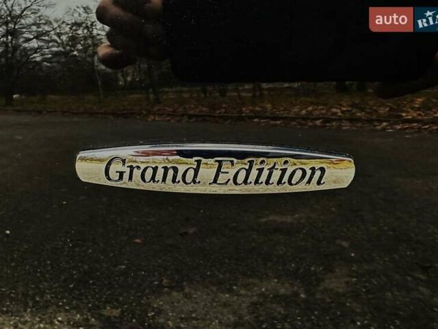 Черный Мерседес Е-Класс, объемом двигателя 2.15 л и пробегом 258 тыс. км за 11999 $, фото 33 на Automoto.ua