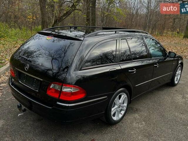 Черный Мерседес Е-Класс, объемом двигателя 2.15 л и пробегом 258 тыс. км за 11999 $, фото 15 на Automoto.ua