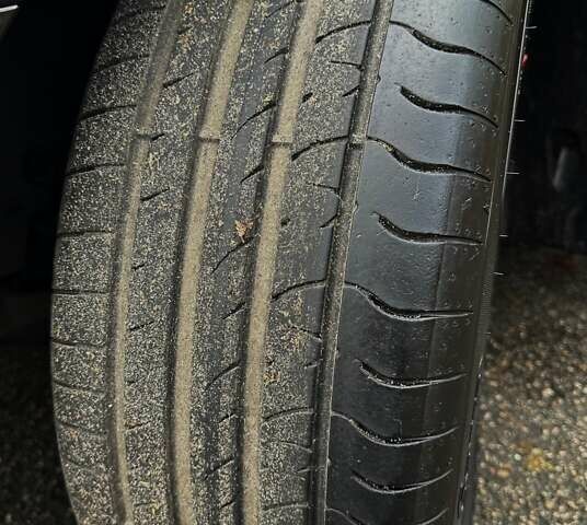 Черный Мерседес Е-Класс, объемом двигателя 2.15 л и пробегом 258 тыс. км за 11999 $, фото 26 на Automoto.ua