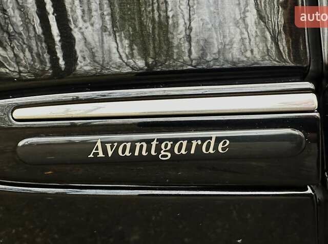 Черный Мерседес Е-Класс, объемом двигателя 2.2 л и пробегом 258 тыс. км за 11500 $, фото 2 на Automoto.ua