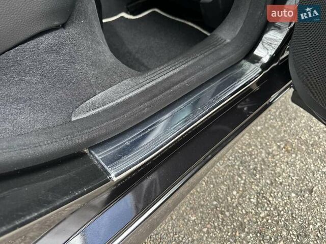 Черный Мерседес Е-Класс, объемом двигателя 2.15 л и пробегом 258 тыс. км за 11999 $, фото 53 на Automoto.ua