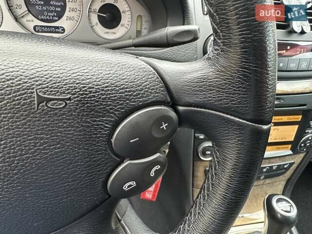 Черный Мерседес Е-Класс, объемом двигателя 2.15 л и пробегом 258 тыс. км за 11999 $, фото 67 на Automoto.ua