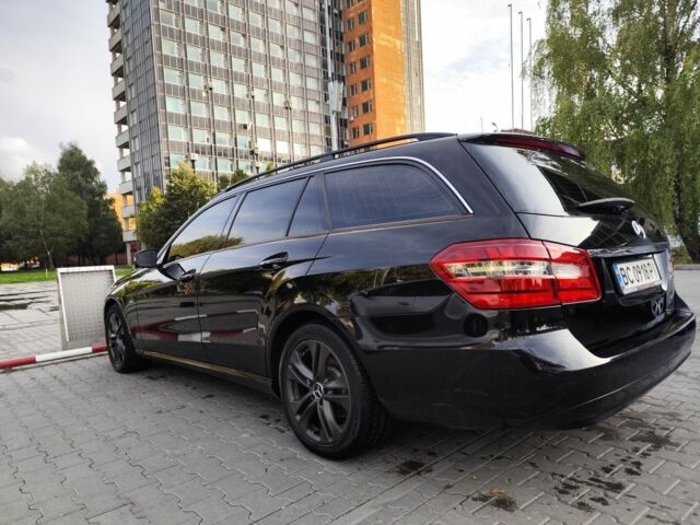 Мерседес Е-Клас 2010 у Яворове на Automoto.ua Чорний Мерседес Е-Клас, об'ємом двигуна 2.1 л та пробігом 290 тис. км за 11500 $, фото 4 на Automoto.ua