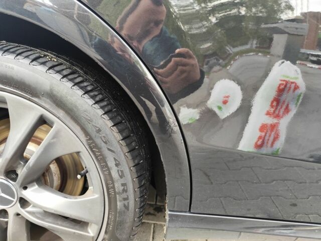 Мерседес Е-Клас 2010 у Яворове на Automoto.ua Чорний Мерседес Е-Клас, об'ємом двигуна 2.1 л та пробігом 290 тис. км за 11500 $, фото 6 на Automoto.ua