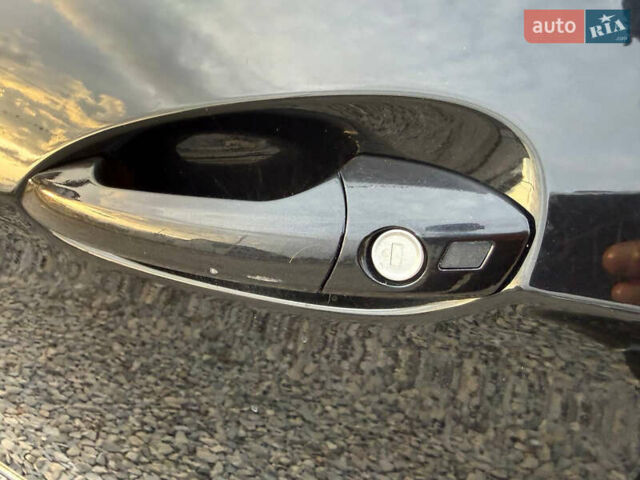 Мерседес Е-Клас 2010 у Коломые на Automoto.ua Чорний Мерседес Е-Клас, об'ємом двигуна 2.14 л та пробігом 374 тис. км за 10999 $, фото 12 на Automoto.ua