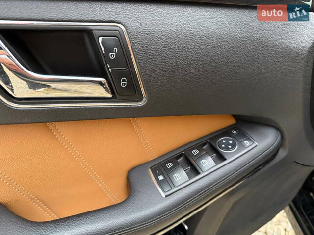 Мерседес Е-Клас 2010 у Коломые на Automoto.ua Чорний Мерседес Е-Клас, об'ємом двигуна 2.14 л та пробігом 374 тис. км за 10999 $, фото 14 на Automoto.ua