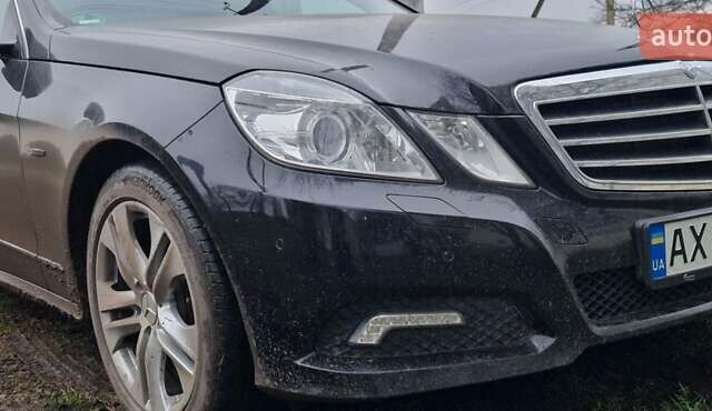 Черный Мерседес Е-Класс, объемом двигателя 3 л и пробегом 294 тыс. км за 15150 $, фото 14 на Automoto.ua