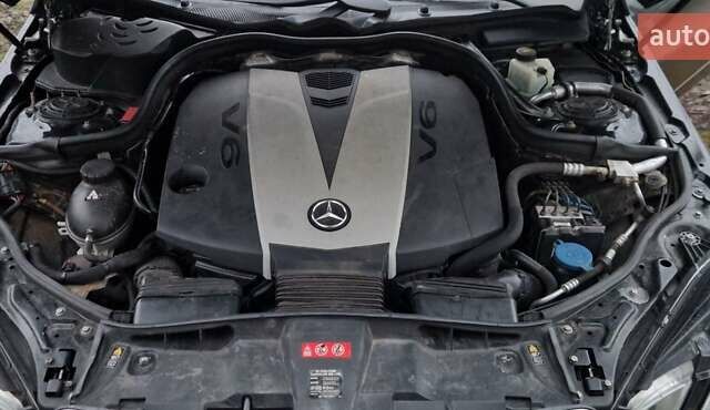 Черный Мерседес Е-Класс, объемом двигателя 3 л и пробегом 294 тыс. км за 15150 $, фото 6 на Automoto.ua