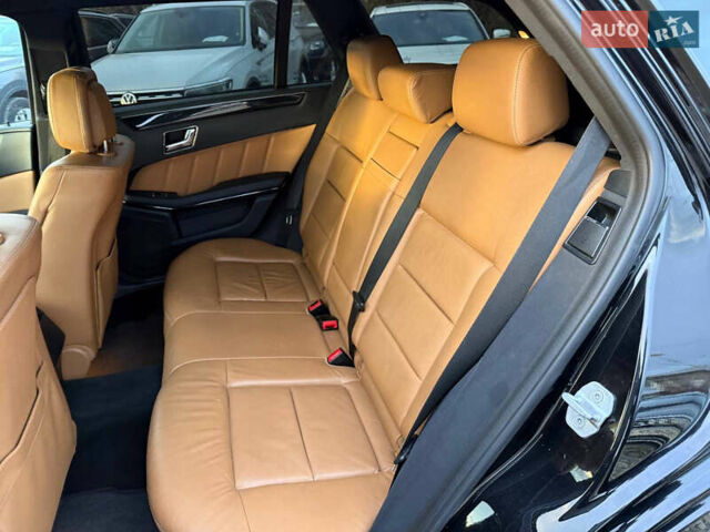 Мерседес Е-Клас 2010 у Коломые на Automoto.ua Чорний Мерседес Е-Клас, об'ємом двигуна 2.14 л та пробігом 374 тис. км за 10999 $, фото 23 на Automoto.ua