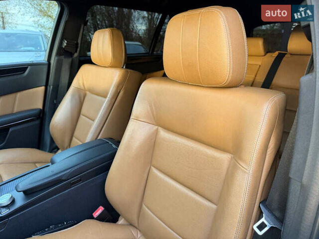 Мерседес Е-Клас 2010 у Коломые на Automoto.ua Чорний Мерседес Е-Клас, об'ємом двигуна 2.14 л та пробігом 374 тис. км за 10999 $, фото 17 на Automoto.ua