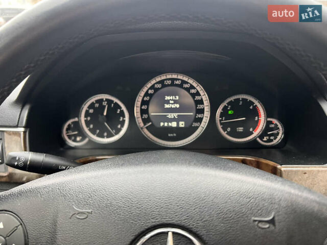 Черный Мерседес Е-Класс, объемом двигателя 2.14 л и пробегом 450 тыс. км за 10300 $, фото 22 на Automoto.ua