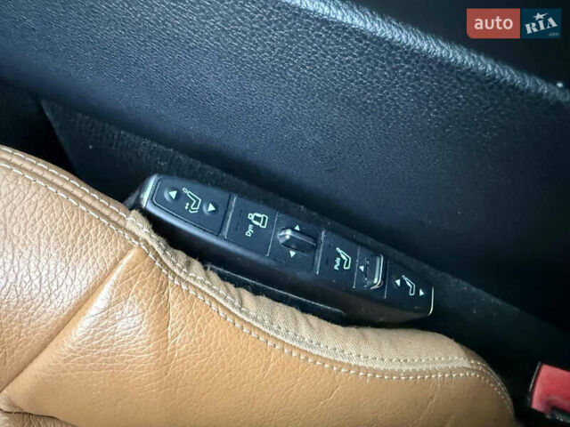 Мерседес Е-Клас 2010 у Коломые на Automoto.ua Чорний Мерседес Е-Клас, об'ємом двигуна 2.14 л та пробігом 374 тис. км за 10999 $, фото 41 на Automoto.ua