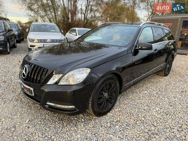 Мерседес Е-Клас 2010 у Коломые на Automoto.ua Чорний Мерседес Е-Клас, об'ємом двигуна 2.14 л та пробігом 374 тис. км за 10999 $, фото 4 на Automoto.ua