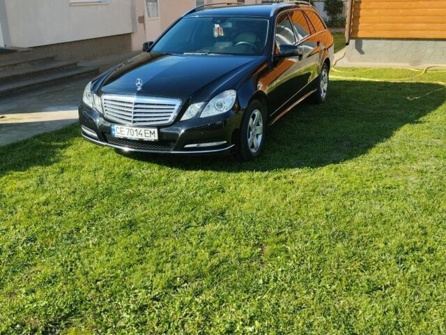Черный Мерседес Е-Класс, объемом двигателя 2.1 л и пробегом 359 тыс. км за 9000 $, фото 5 на Automoto.ua
