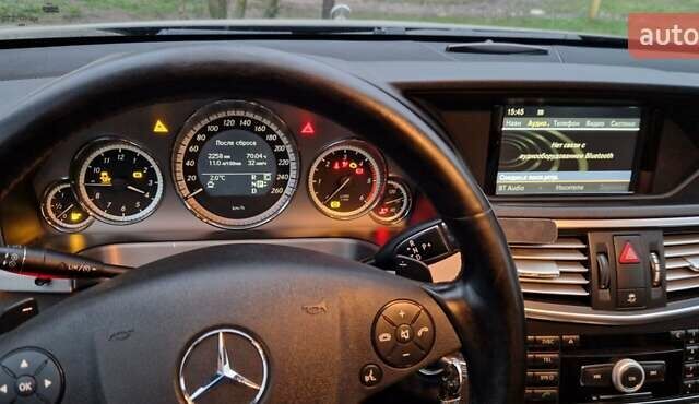 Черный Мерседес Е-Класс, объемом двигателя 3 л и пробегом 294 тыс. км за 15150 $, фото 24 на Automoto.ua