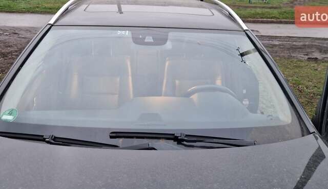 Черный Мерседес Е-Класс, объемом двигателя 3 л и пробегом 294 тыс. км за 15150 $, фото 5 на Automoto.ua