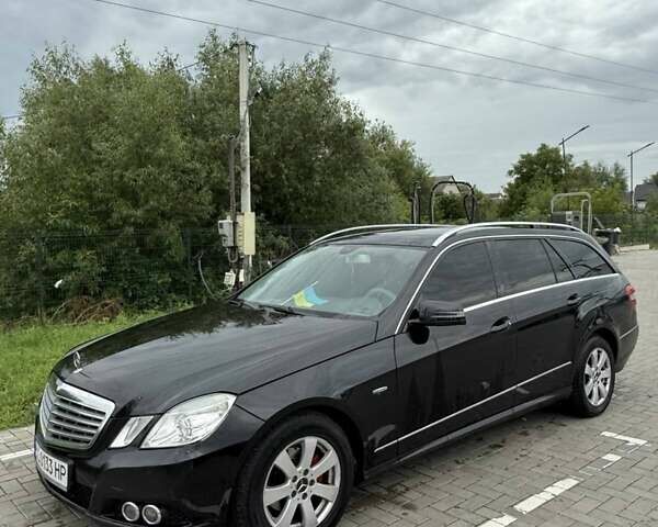 Черный Мерседес Е-Класс, объемом двигателя 2.14 л и пробегом 326 тыс. км за 9500 $, фото 1 на Automoto.ua
