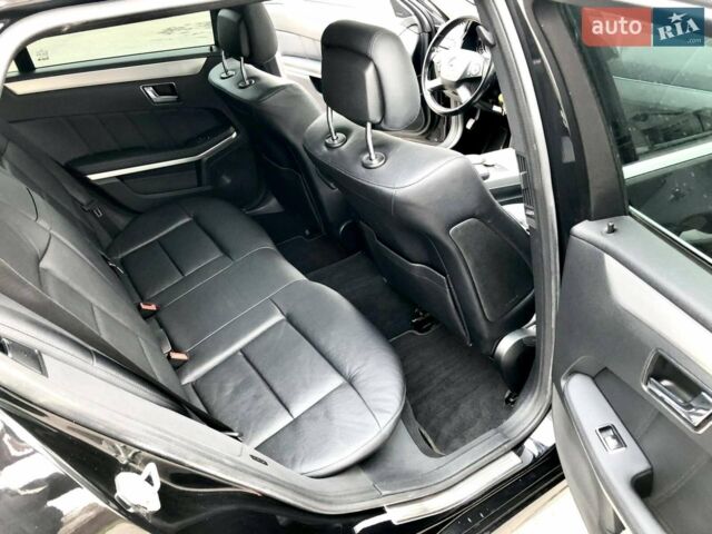 Чорний Мерседес Е-Клас, об'ємом двигуна 3 л та пробігом 280 тис. км за 12000 $, фото 7 на Automoto.ua