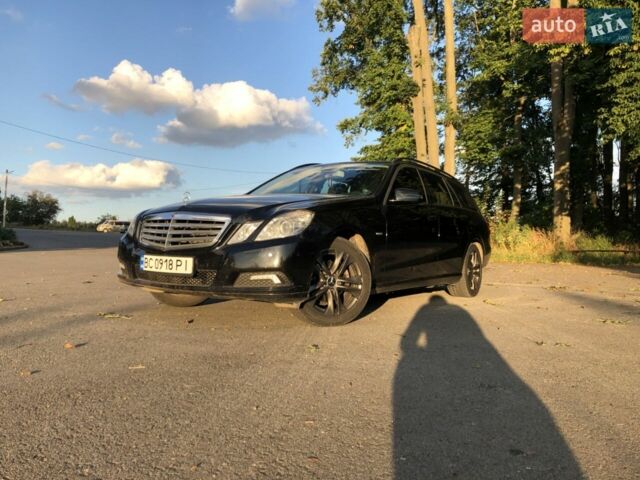 Чорний Мерседес Е-Клас, об'ємом двигуна 2.14 л та пробігом 297 тис. км за 11000 $, фото 17 на Automoto.ua