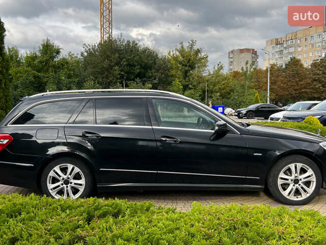 Мерседес Е-Класс 2011 в Львове на Automoto.ua Черный Мерседес Е-Класс, объемом двигателя 2.2 л и пробегом 339 тыс. км за 13250 $, фото 7 на Automoto.ua