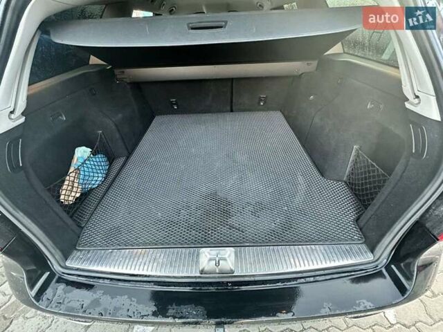 Чорний Мерседес Е-Клас, об'ємом двигуна 2.1 л та пробігом 293 тис. км за 13750 $, фото 10 на Automoto.ua