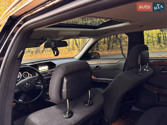 Мерседес Е-Клас 2011 у Золочів на Automoto.ua Чорний Мерседес Е-Клас, об'ємом двигуна 2.14 л та пробігом 370 тис. км за 12999 $, фото 23 на Automoto.ua