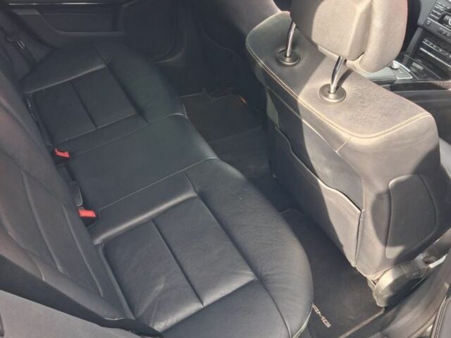 Черный Мерседес Е-Класс, объемом двигателя 3 л и пробегом 280 тыс. км за 6500 $, фото 8 на Automoto.ua