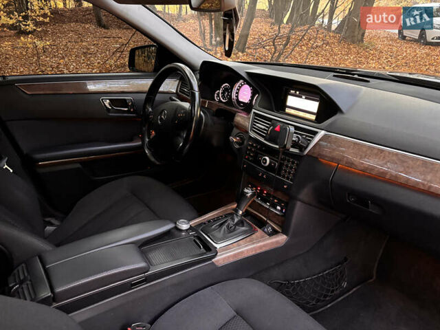 Мерседес Е-Клас 2011 у Золочів на Automoto.ua Чорний Мерседес Е-Клас, об'ємом двигуна 2.14 л та пробігом 370 тис. км за 12999 $, фото 20 на Automoto.ua
