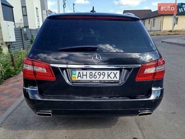 Черный Мерседес Е-Класс, объемом двигателя 2.14 л и пробегом 215 тыс. км за 13900 $, фото 12 на Automoto.ua