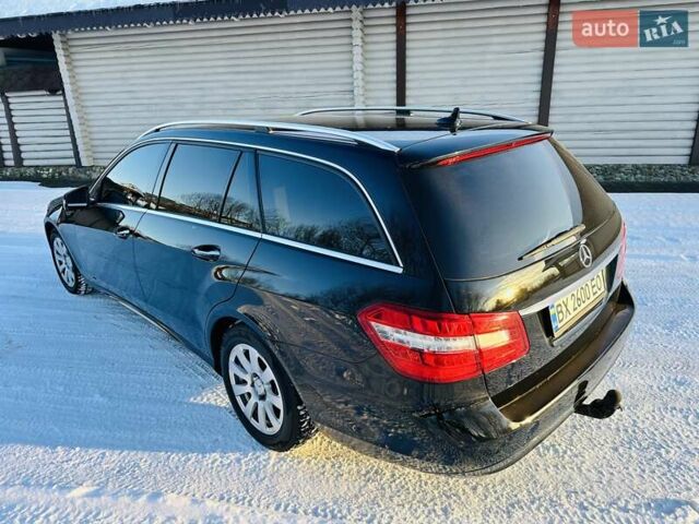 Черный Мерседес Е-Класс, объемом двигателя 2.2 л и пробегом 315 тыс. км за 10950 $, фото 23 на Automoto.ua