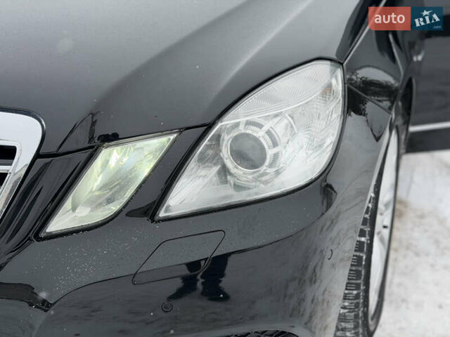 Чорний Мерседес Е-Клас, об'ємом двигуна 2.1 л та пробігом 335 тис. км за 13700 $, фото 46 на Automoto.ua