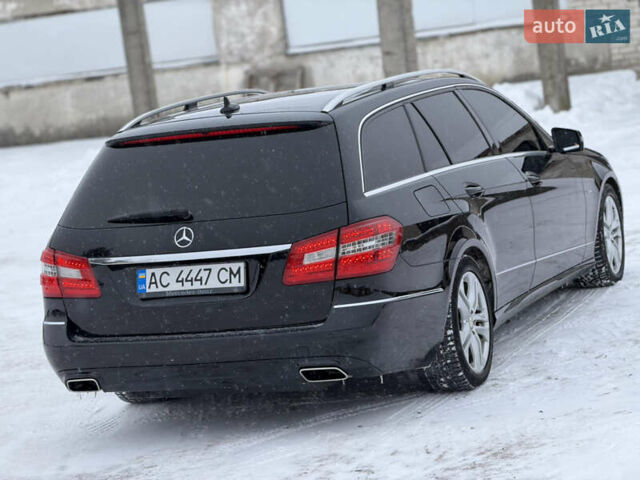Чорний Мерседес Е-Клас, об'ємом двигуна 2.1 л та пробігом 335 тис. км за 13700 $, фото 2 на Automoto.ua
