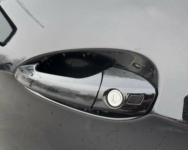 Чорний Мерседес Е-Клас, об'ємом двигуна 2.14 л та пробігом 320 тис. км за 13500 $, фото 21 на Automoto.ua