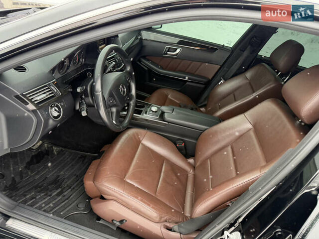 Чорний Мерседес Е-Клас, об'ємом двигуна 2.1 л та пробігом 335 тис. км за 13700 $, фото 5 на Automoto.ua