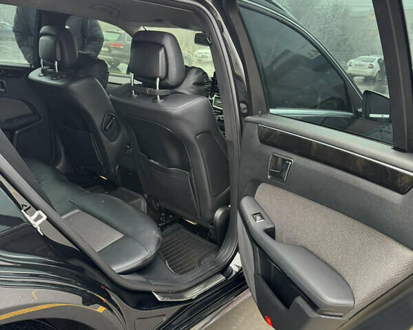 Чорний Мерседес Е-Клас, об'ємом двигуна 2.14 л та пробігом 320 тис. км за 13500 $, фото 31 на Automoto.ua